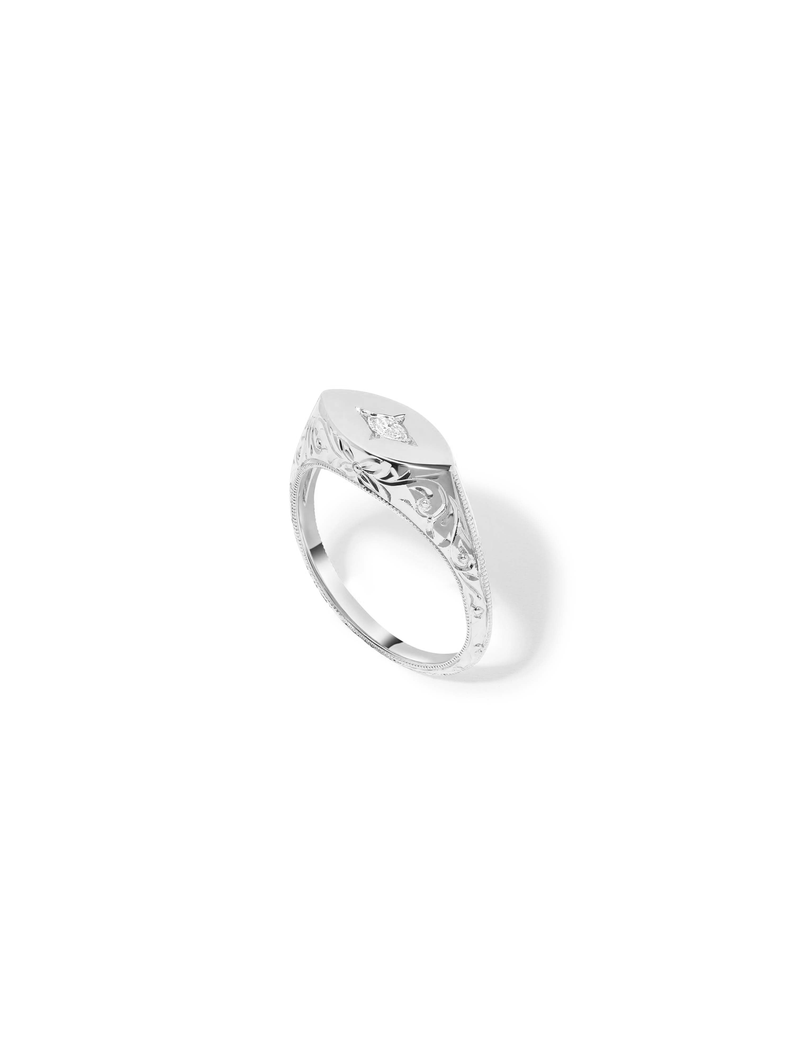 Henson Warisan Ring