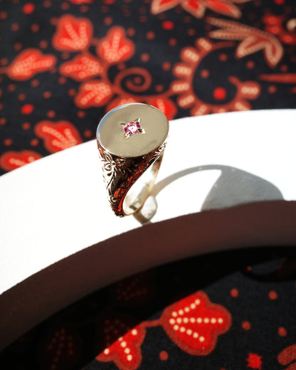 Drew Warisan Pink Sapphire Signet Ring