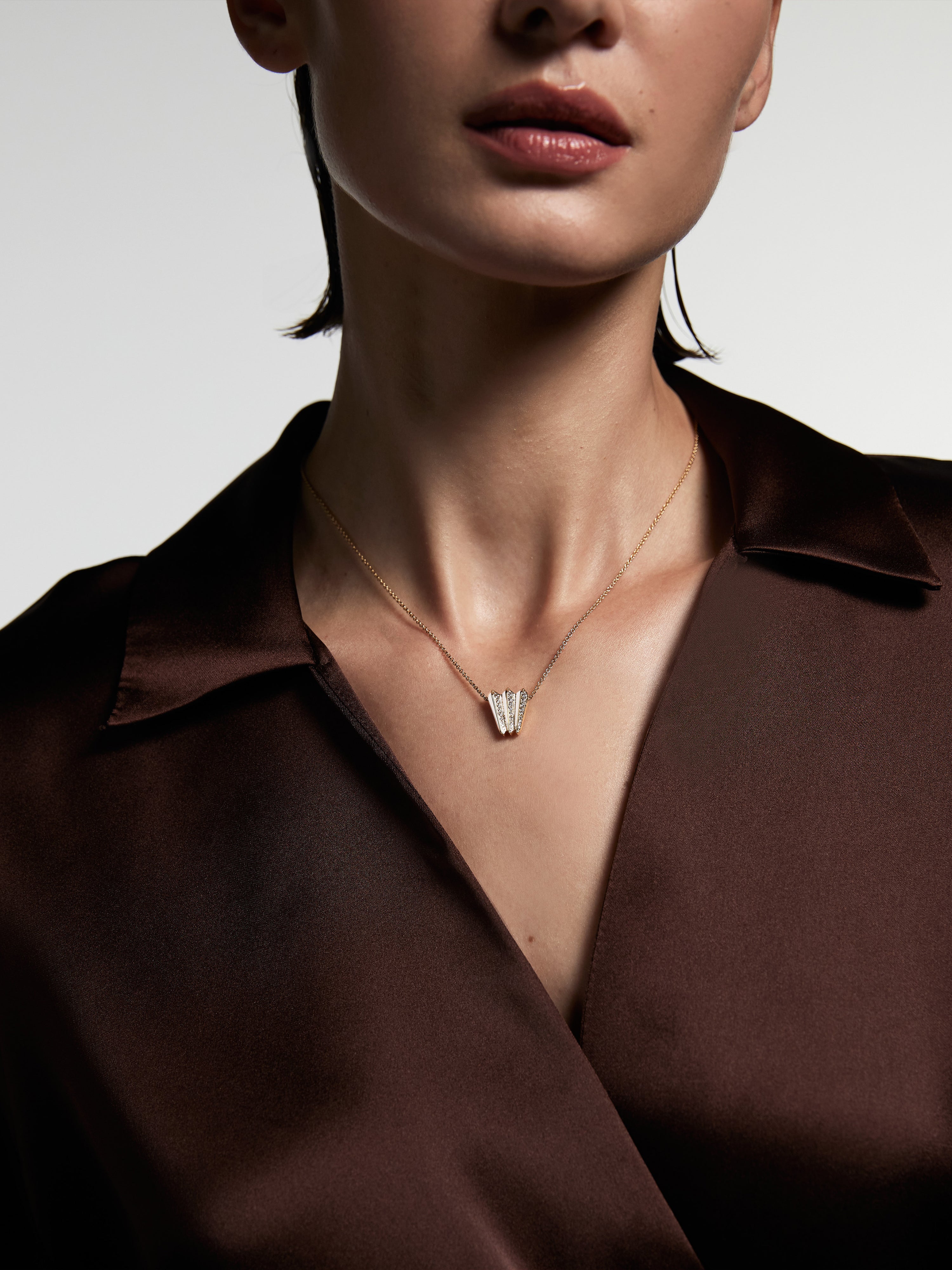 Borsh Accordion Jet Black Pendant
