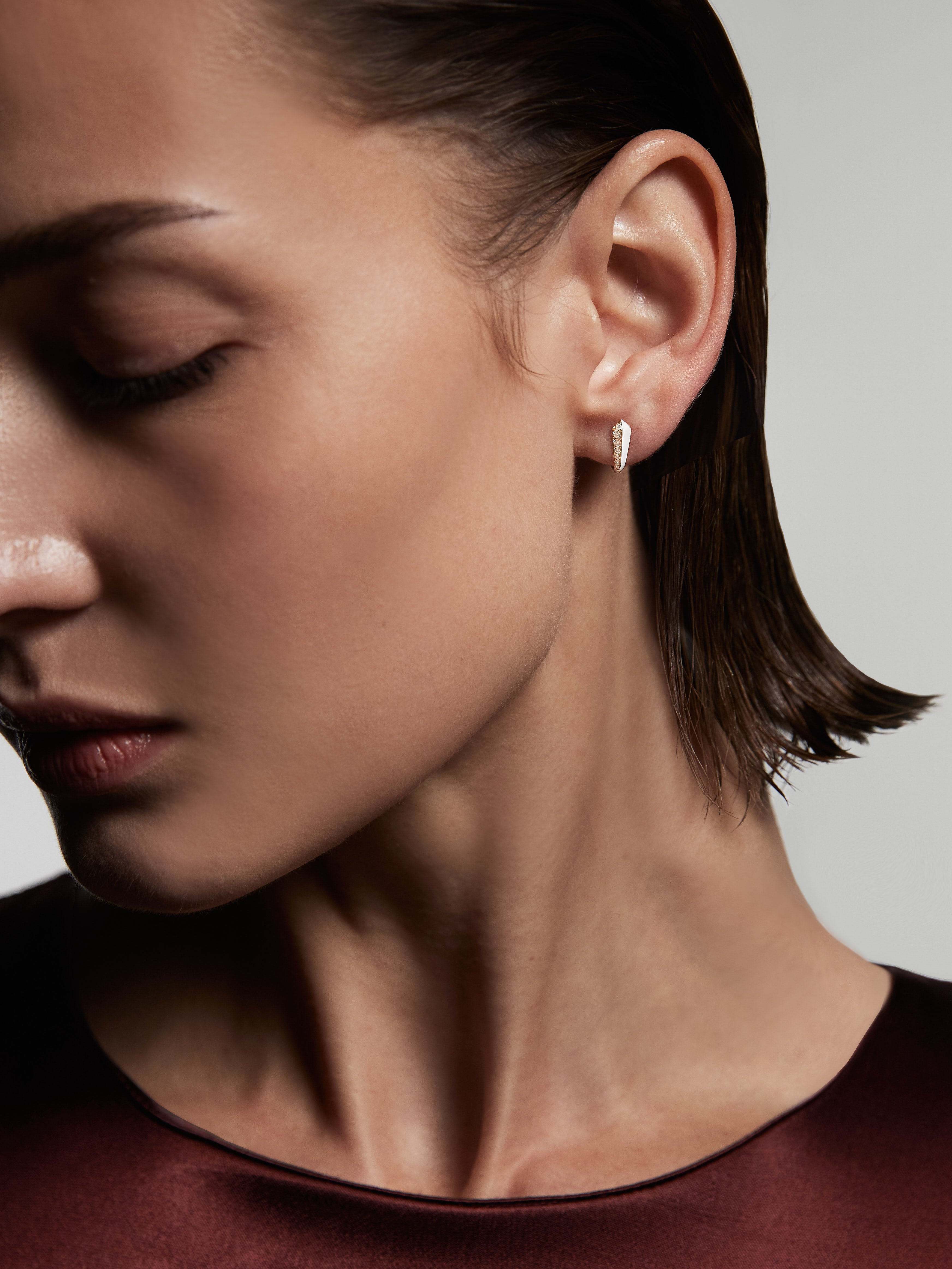 Borsh Minor Bone White Earrings