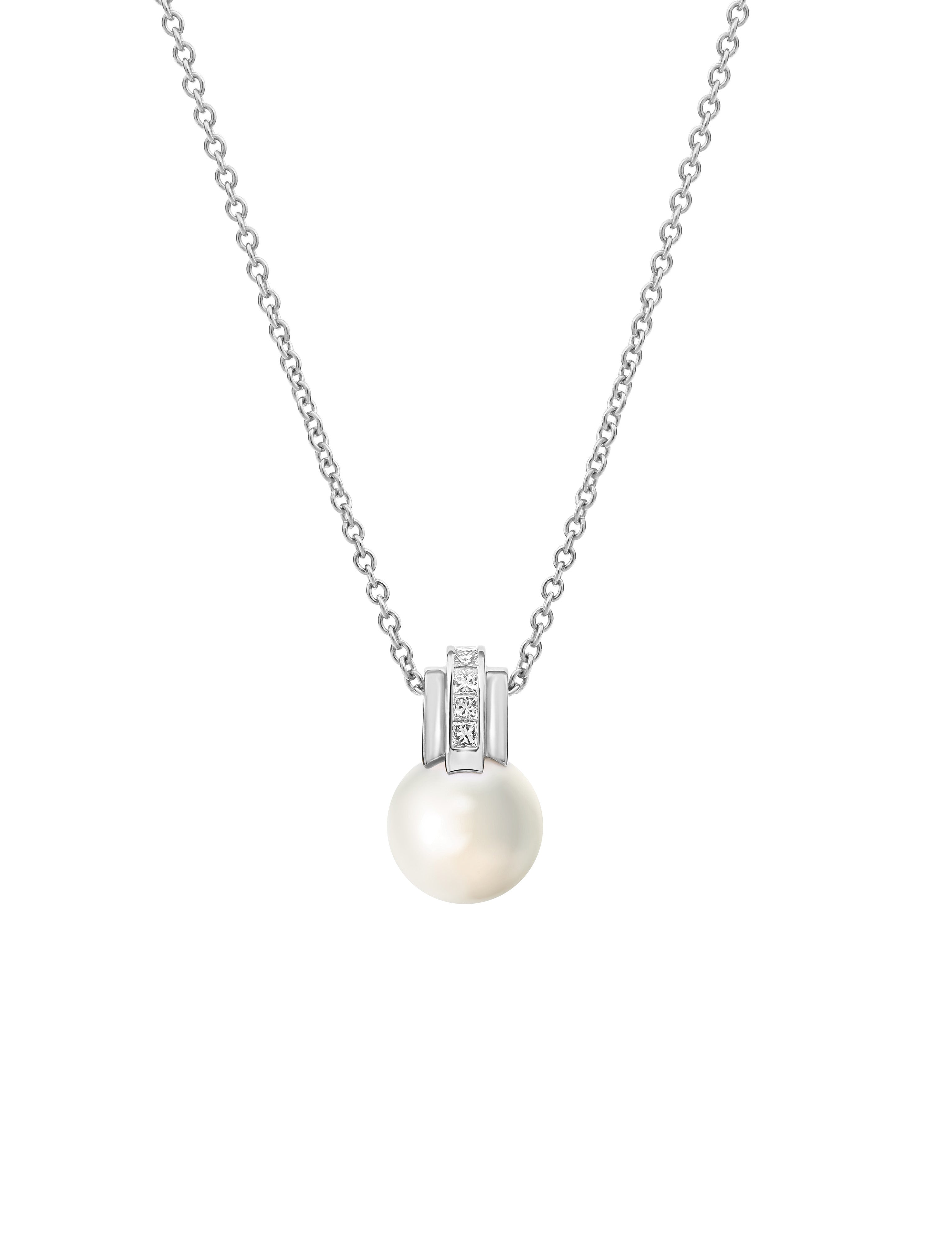 Raisina Diamond Pearl Pendant