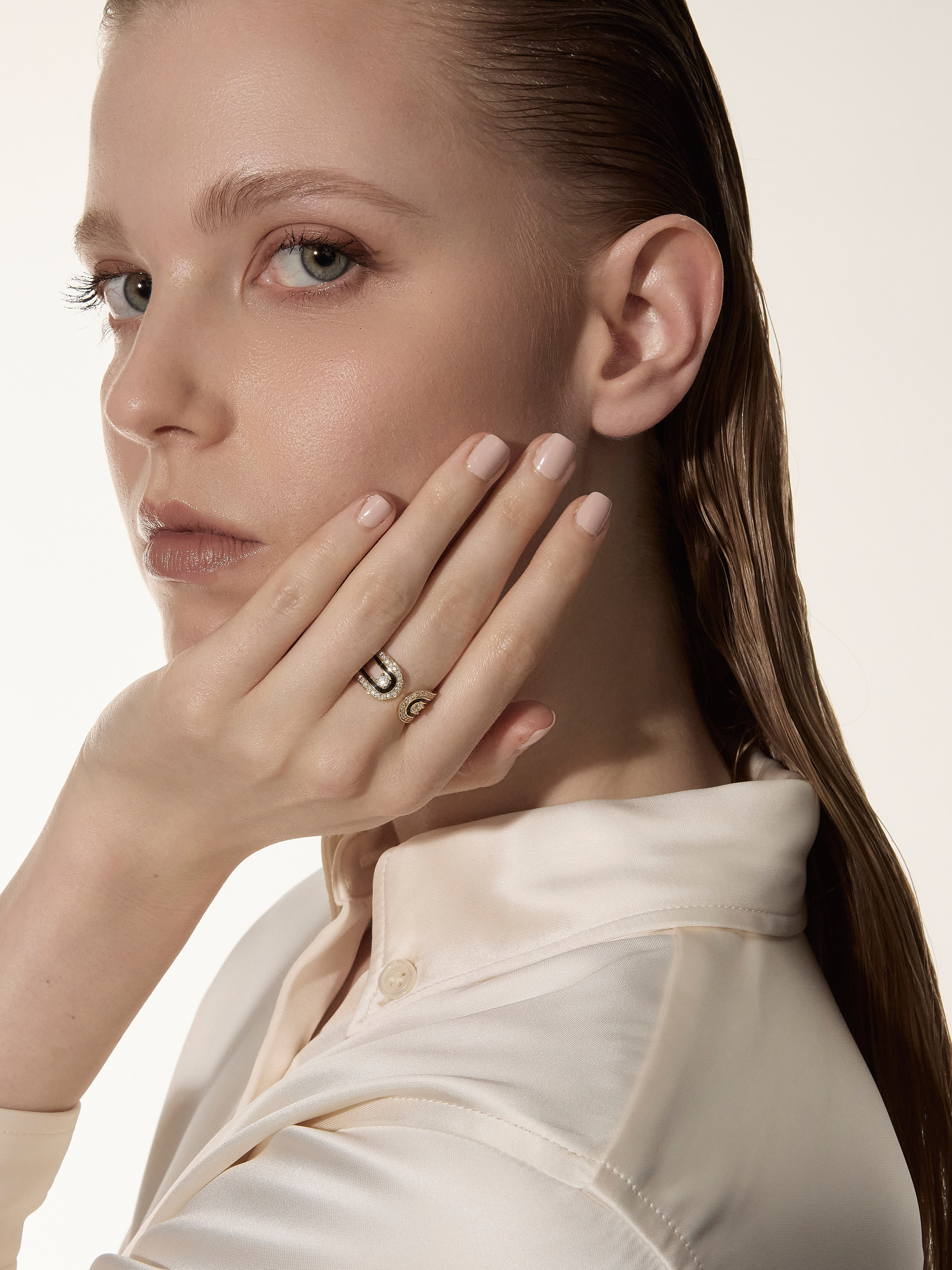 Dias Minor Jet Black Ring