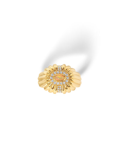 Alara Sunburst Signet Ring