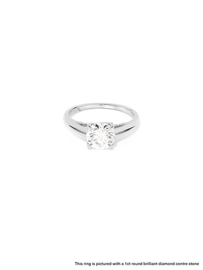 Esquire Round Diamond Ring