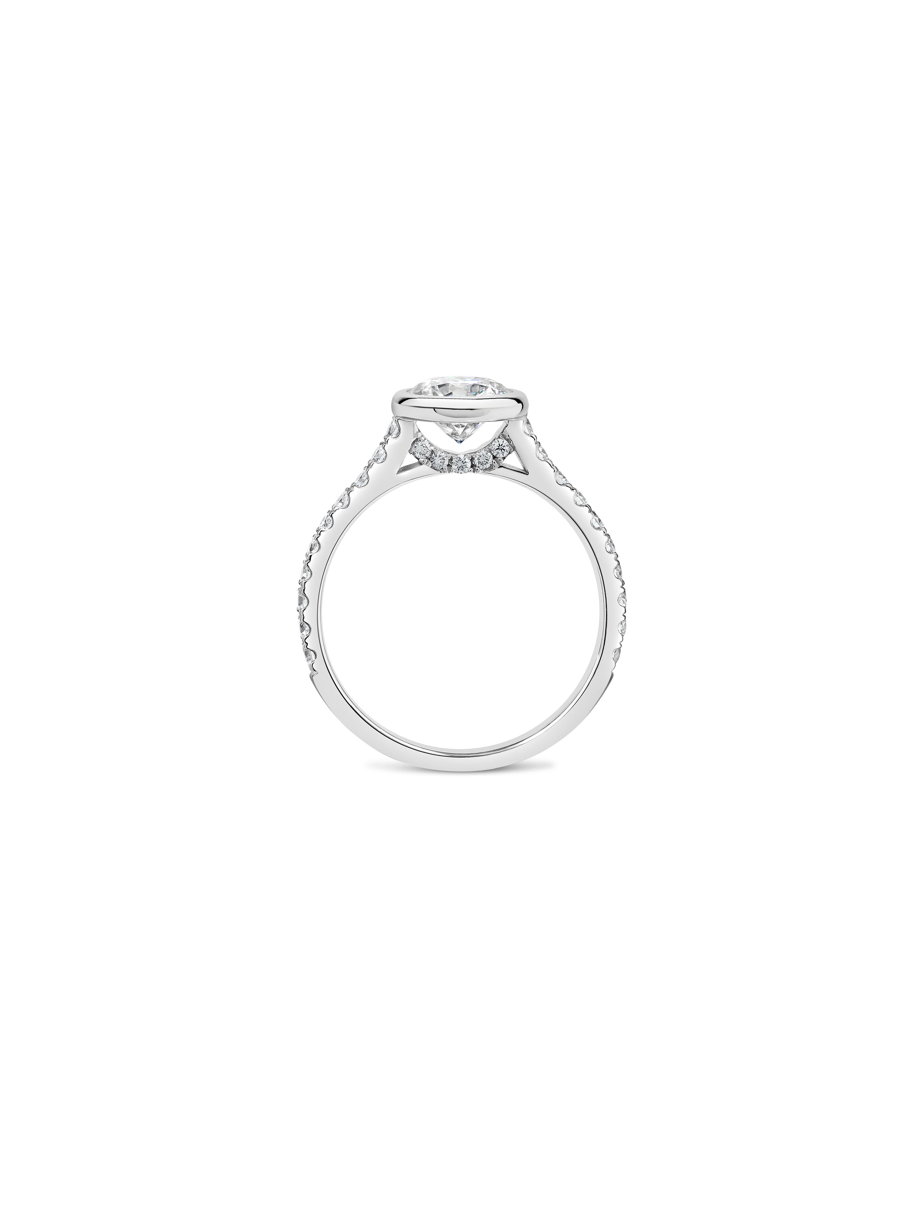 Picot Pavé Diamond Ring