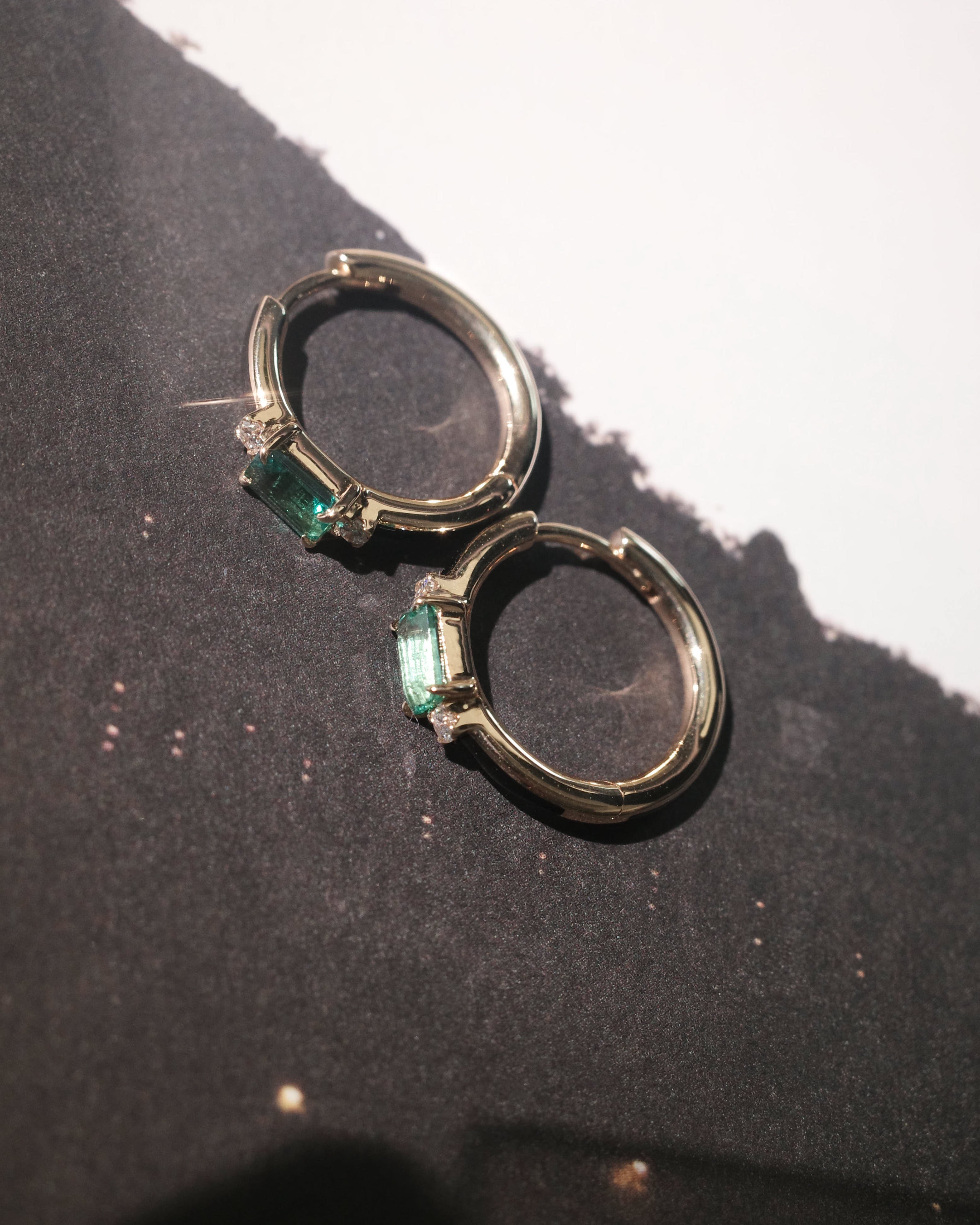 Parameswara Enchantress Hoop Earrings