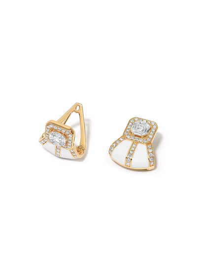 Tinné Bone White Earrings